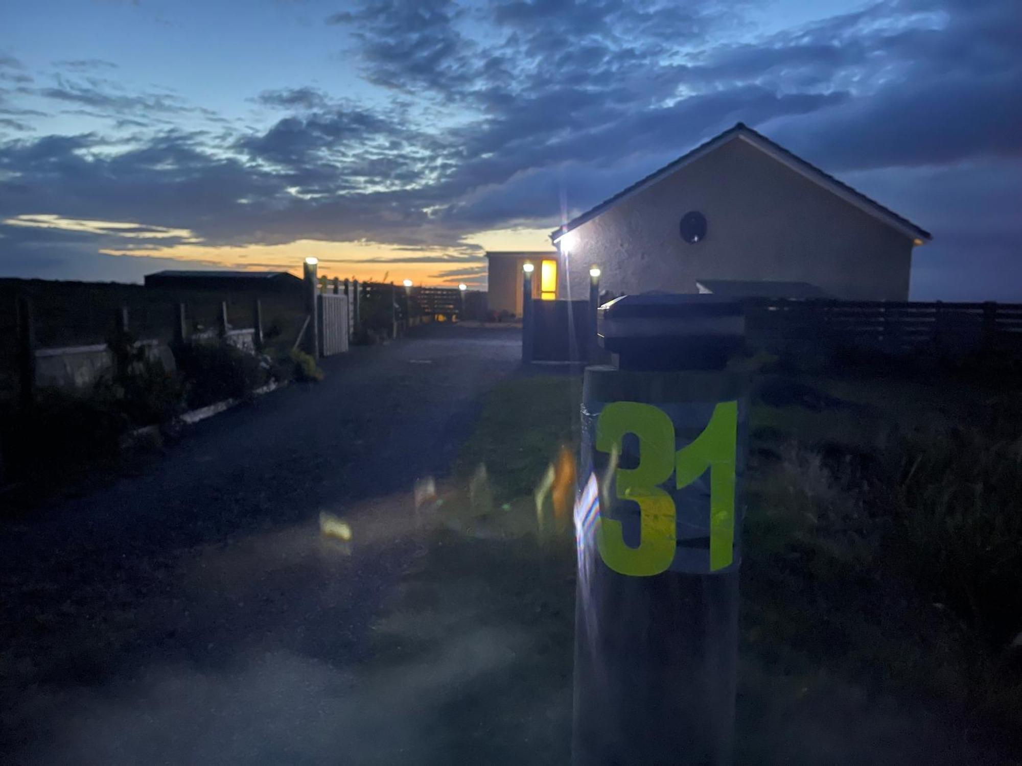 Music Of The Sea- Isle Of South Uist, Hs8 5Rf Apartment Clachan  Exterior photo